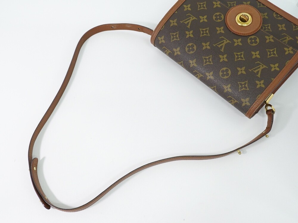 Louis Vuitton Raspail Monogram Canvas - Picture 7 of 16